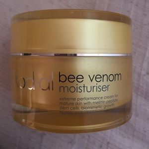 Rodial bee venom moisturizer